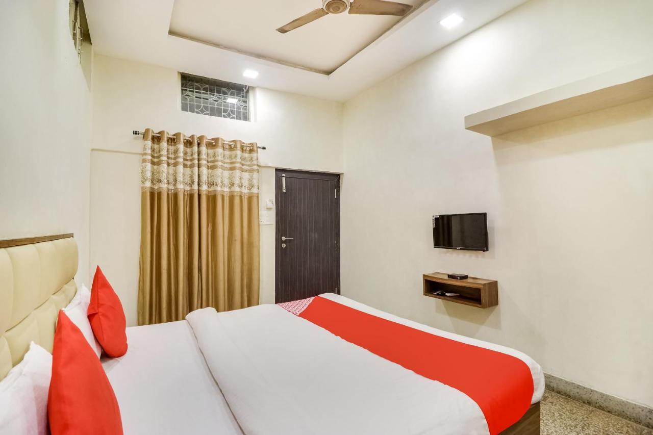 Oyo 28789 Hotel Adarsh Bilāspur Kültér fotó