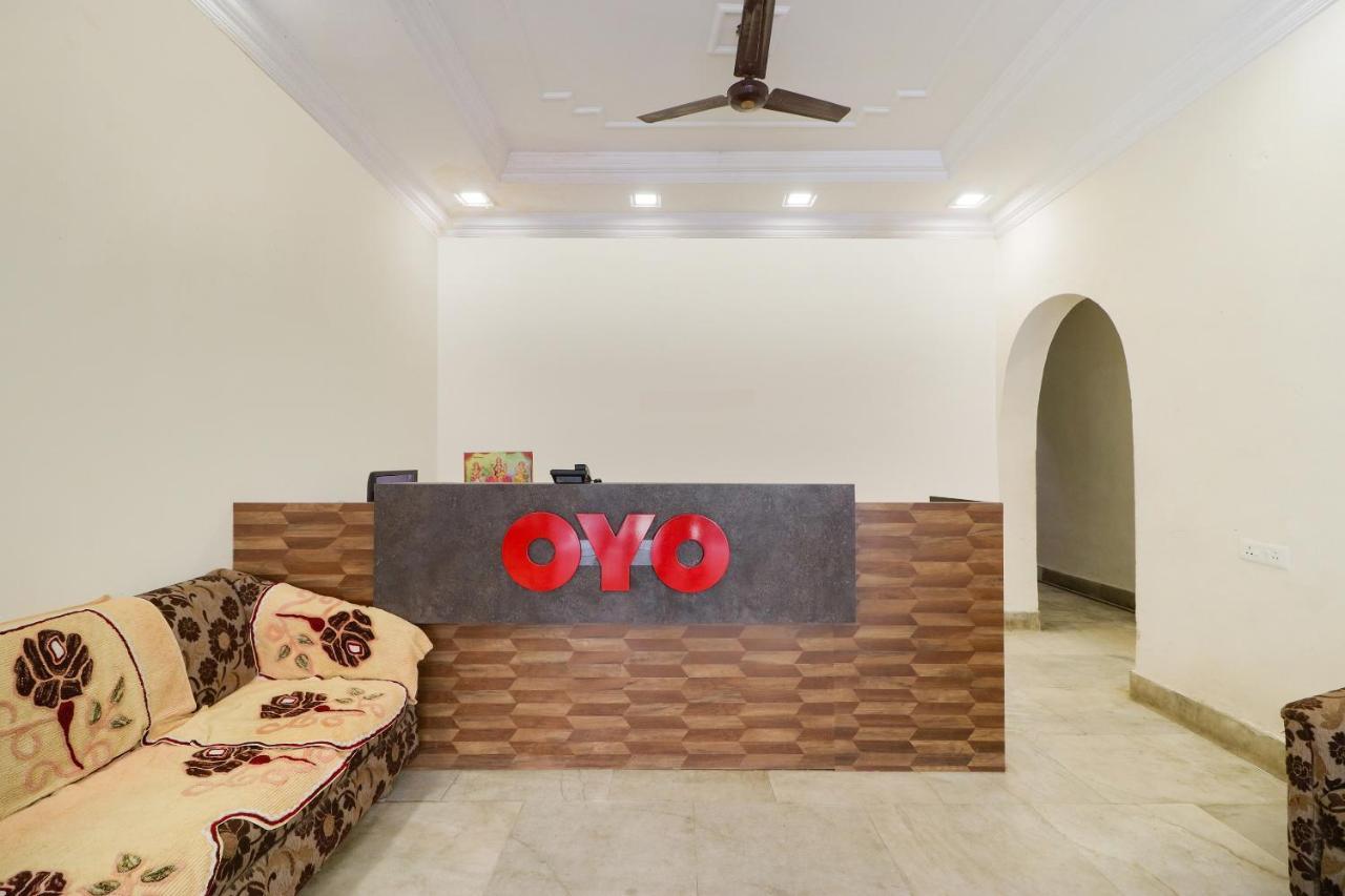 Oyo 28789 Hotel Adarsh Bilāspur Kültér fotó